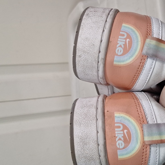 Nike "Court Borough 2" low casual sneakers - 6Y - peach/white canvas/leather - Picture 8 of 10